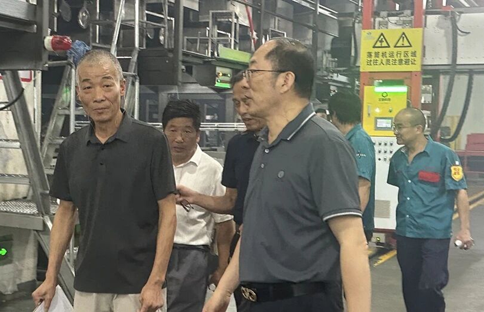Poliester Changshu melakukan inspeksi keselamatan sebelum Hari Nasional dan Festival Pertengahan Musim Gugur