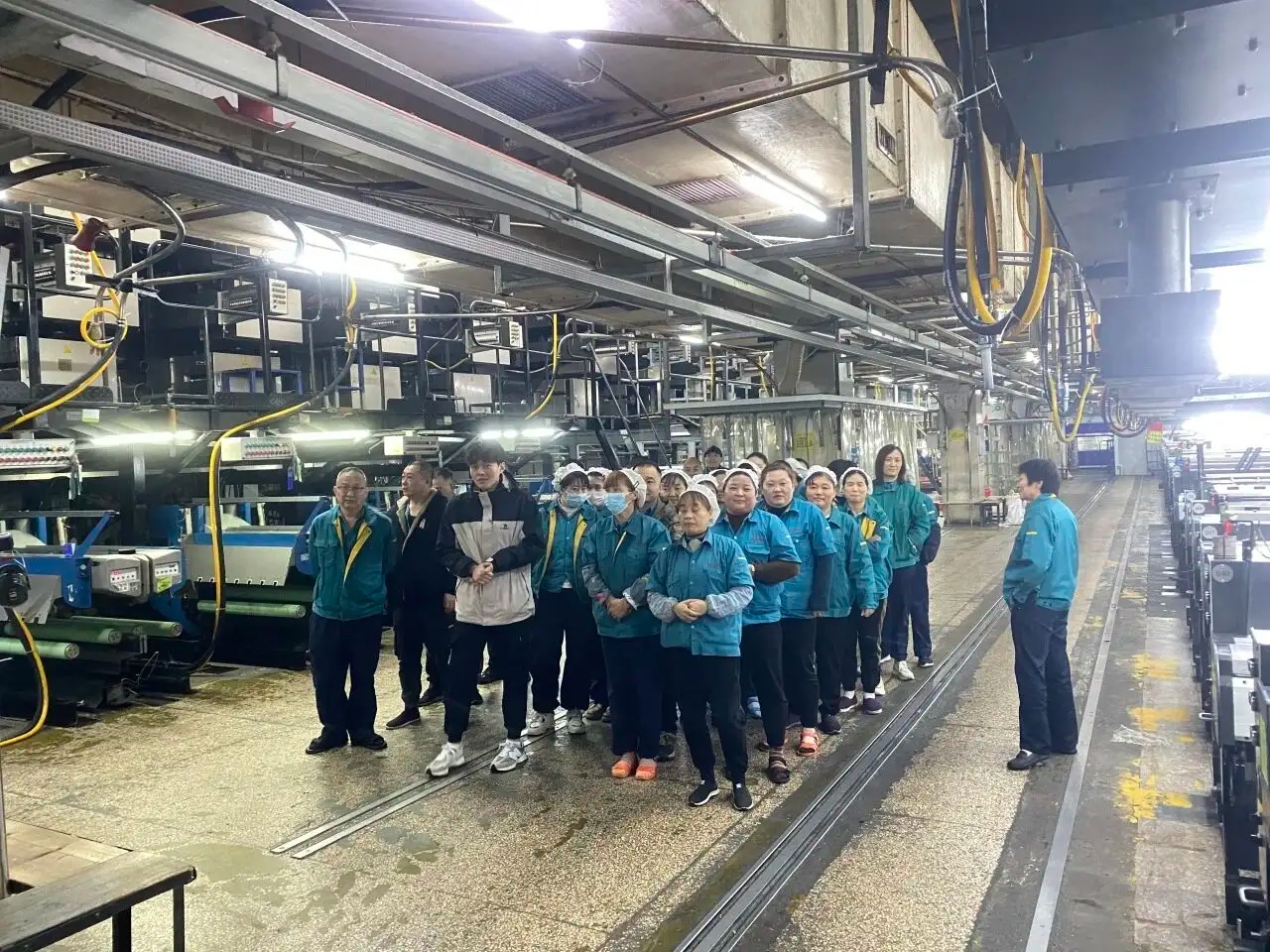 Poliester Changshu melakukan latihan evakuasi darurat